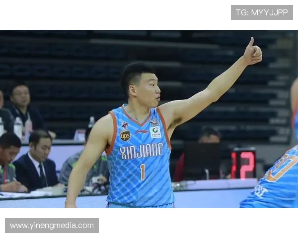 李根的篮球之路:从青涩少年到职业明星的奋斗历程与心路历程 李根的篮球之路:从青涩少年到职业明星的奋斗历程与心路历程