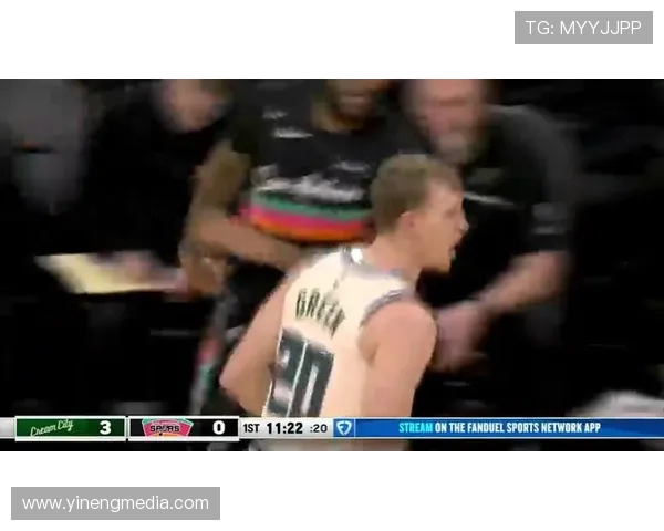 雄鹿与今天的精彩对决回放分析全景解读