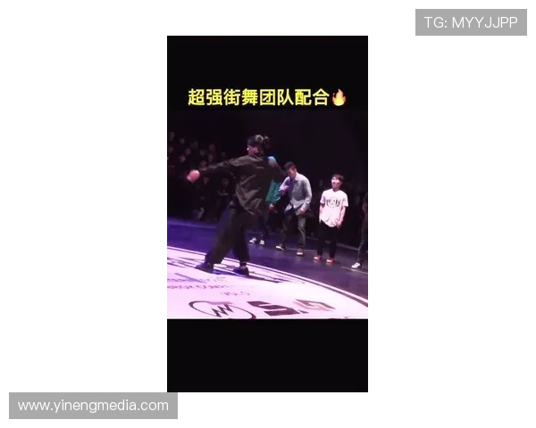 南京街舞队在滑板精英赛中的默契配合与精彩表现分析
